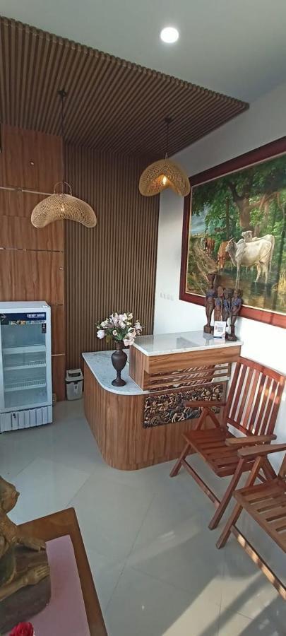 The Cabin Hotel Ambasador Jogjakarta Buitenkant foto